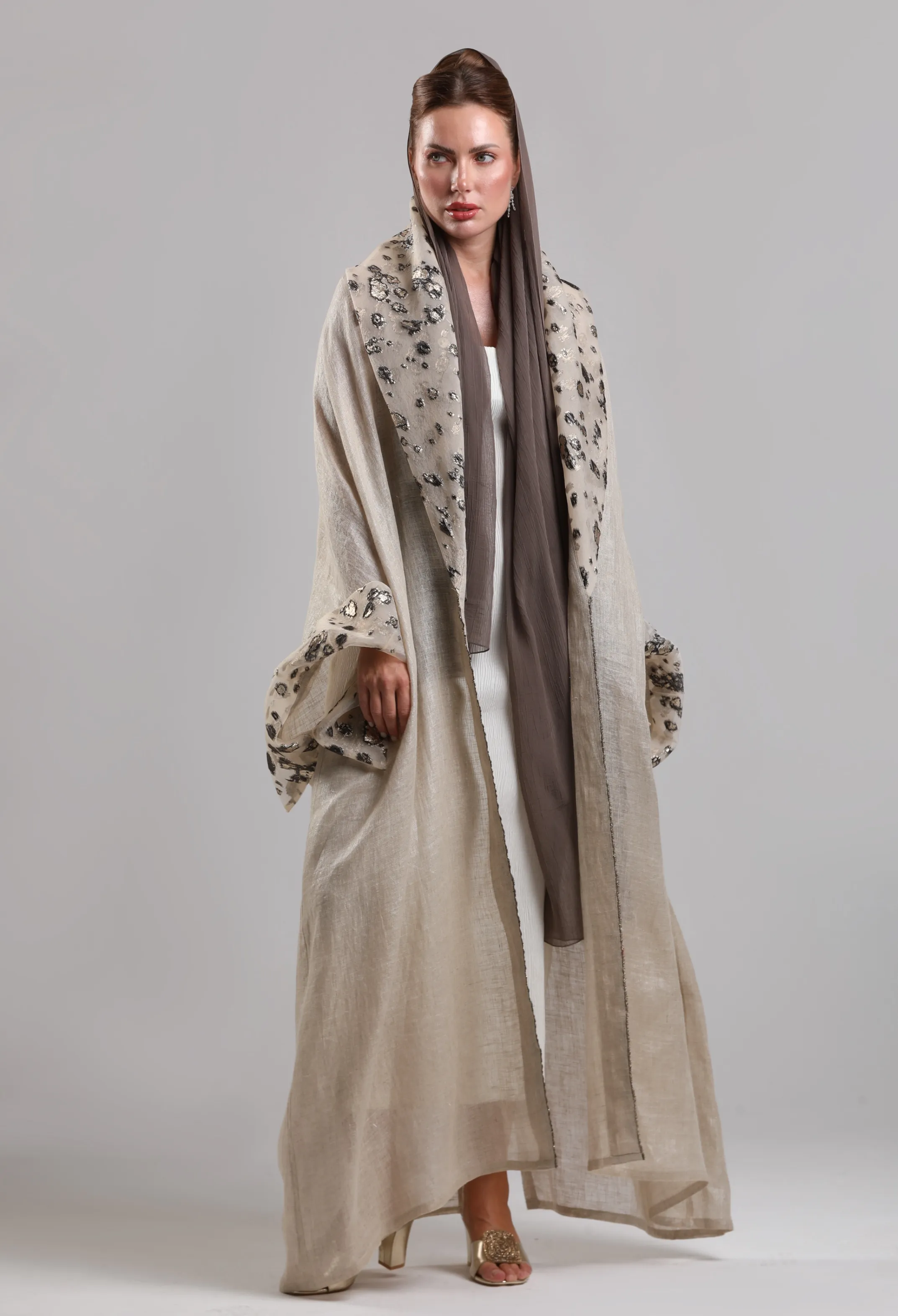 بشت لينن فاخر  _ البيج مع الذهبي