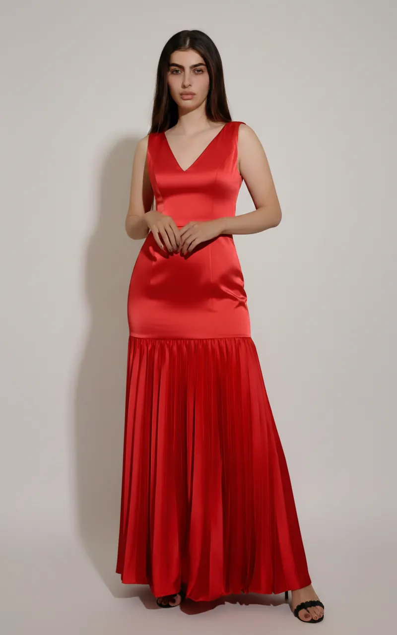 فستان أحمر روبي