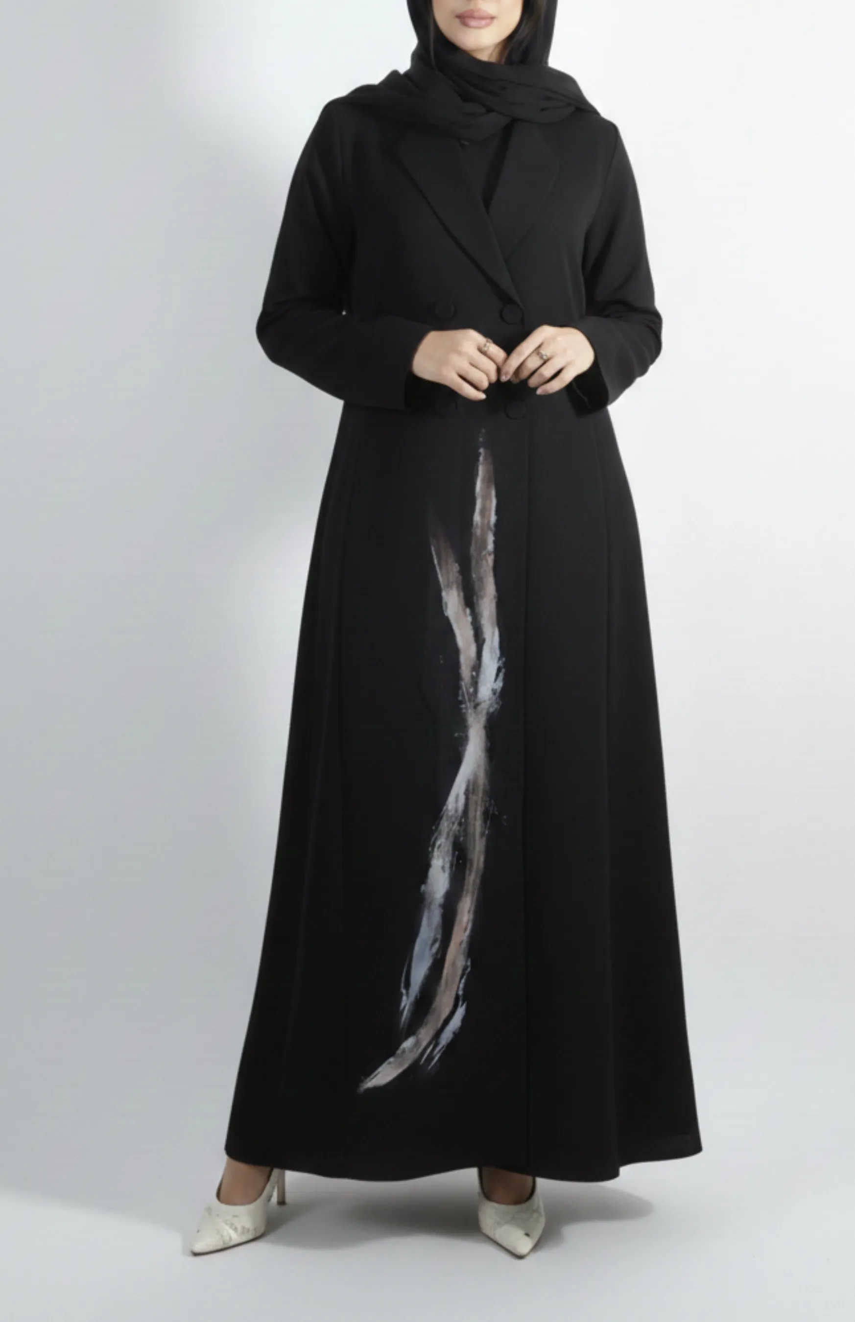 عباية كريب ناعم - عملية لمظهر أنيق